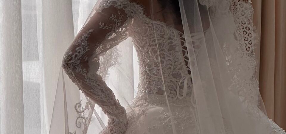 تجربتي مع مكياج العرايس: قصص من الكواليس ونصايح ذهبية