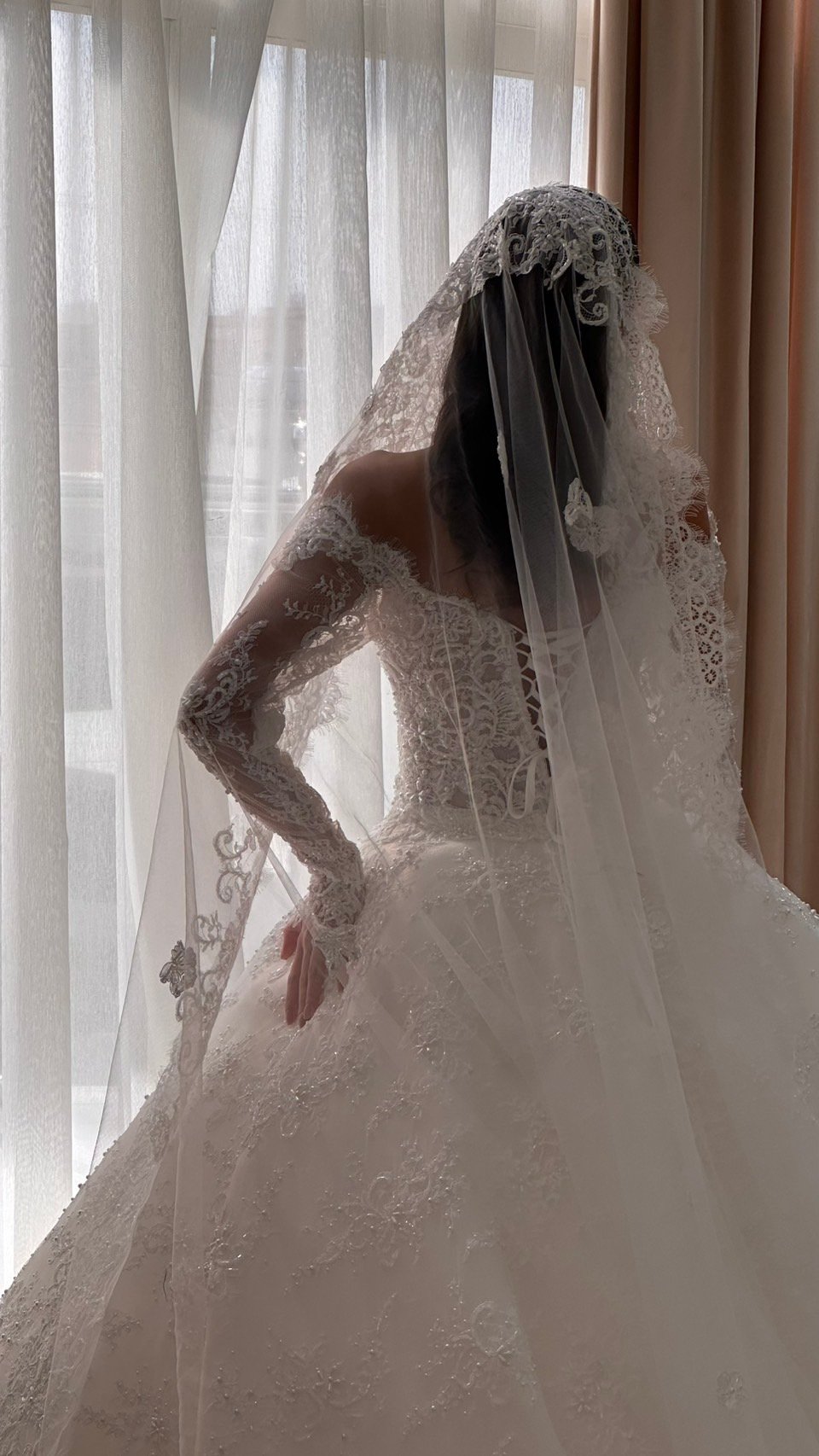 تجربتي مع مكياج العرايس: قصص من الكواليس ونصايح ذهبية